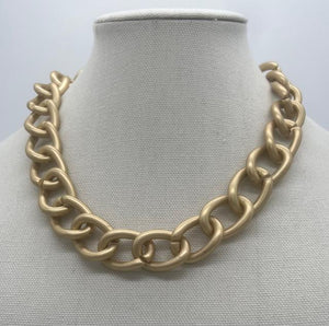 Matte Gold Necklace NK24029