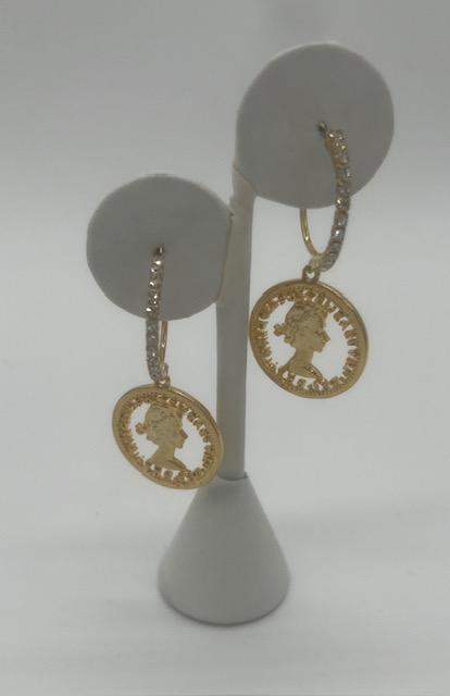 Gold earrings E24018