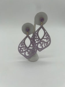 Lavendar earrings E24014