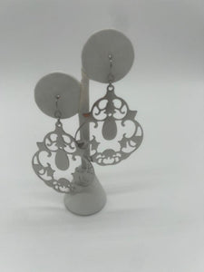 Silver earrings E24016