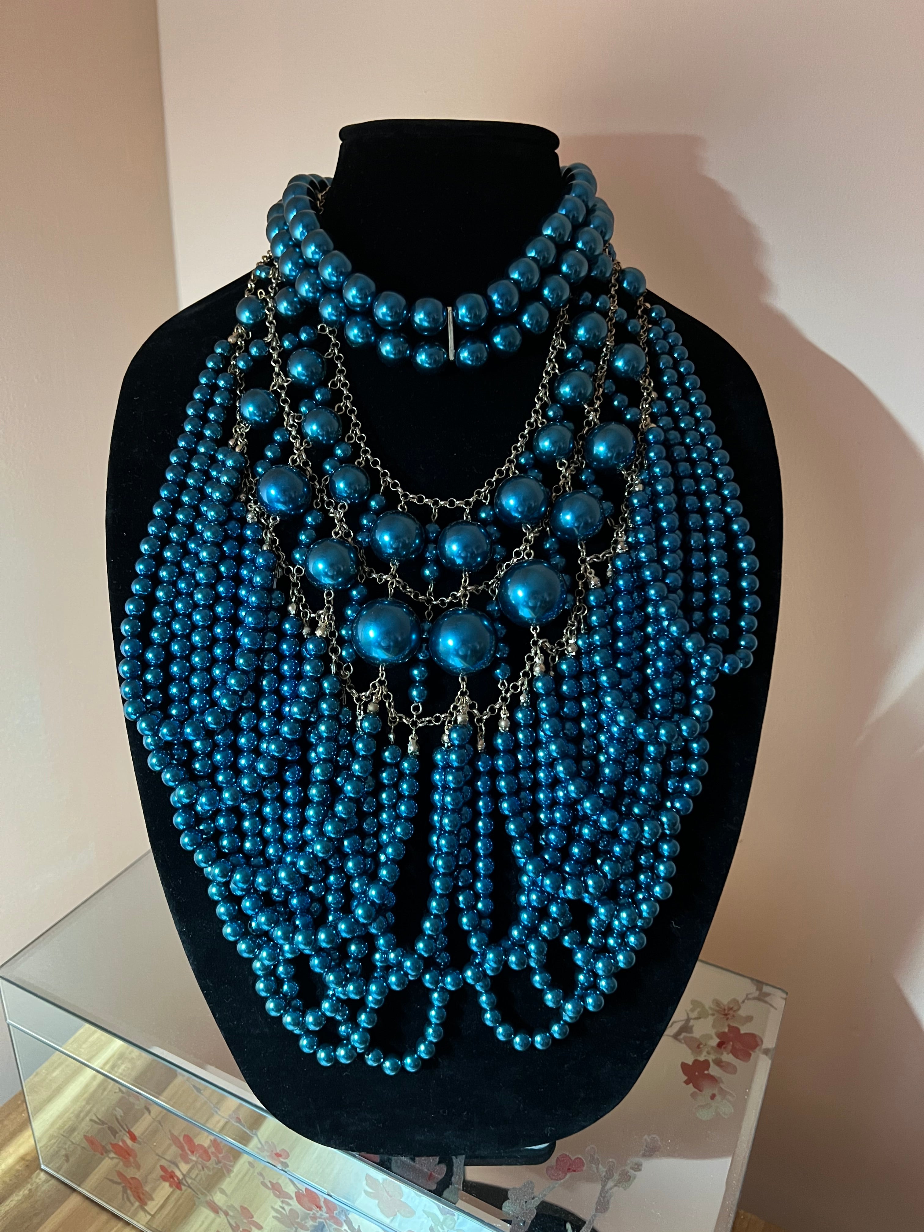 Cynthia Pearl Blue Necklace 005