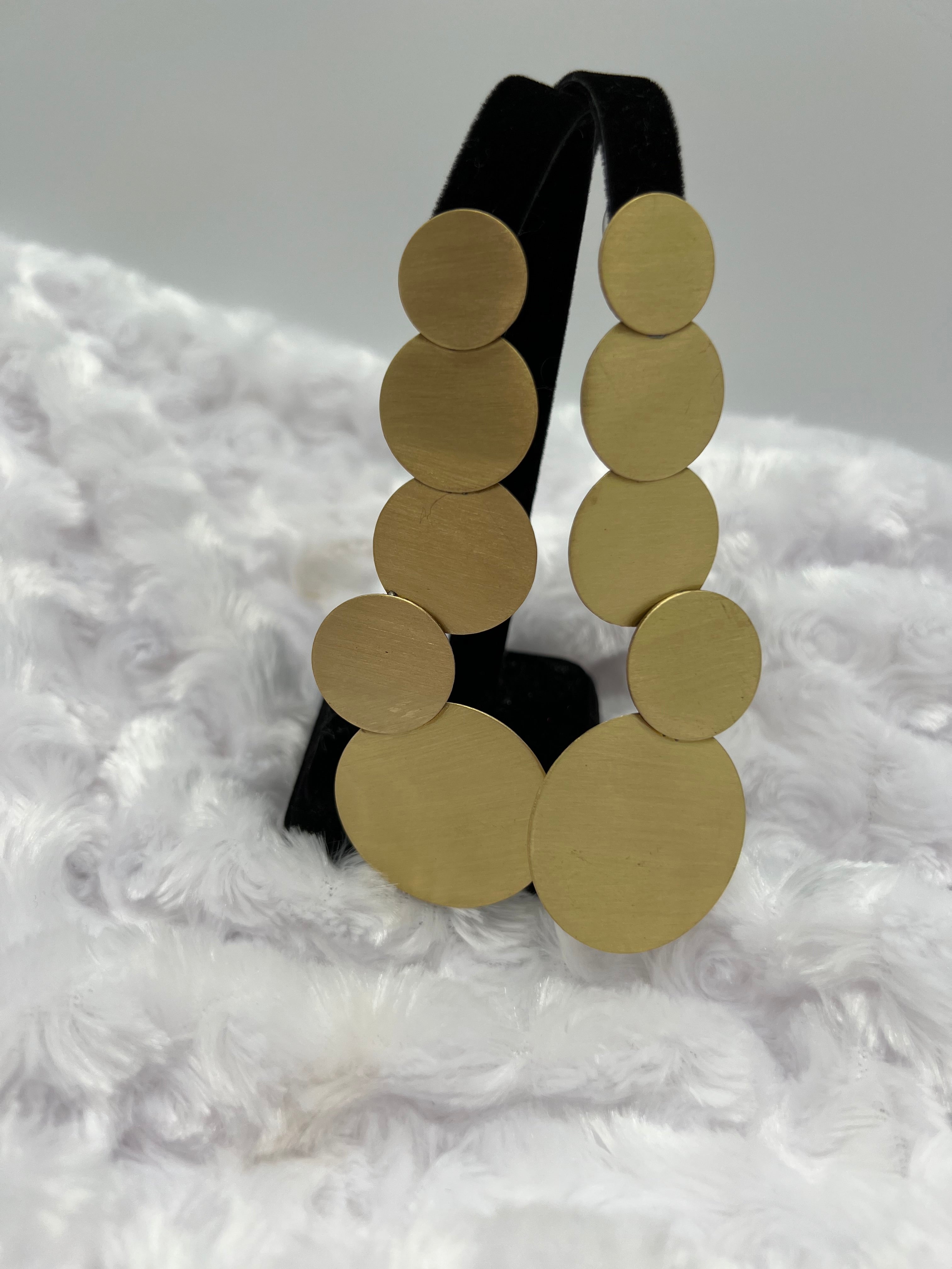 Gold Elongated Disc Earrings E025