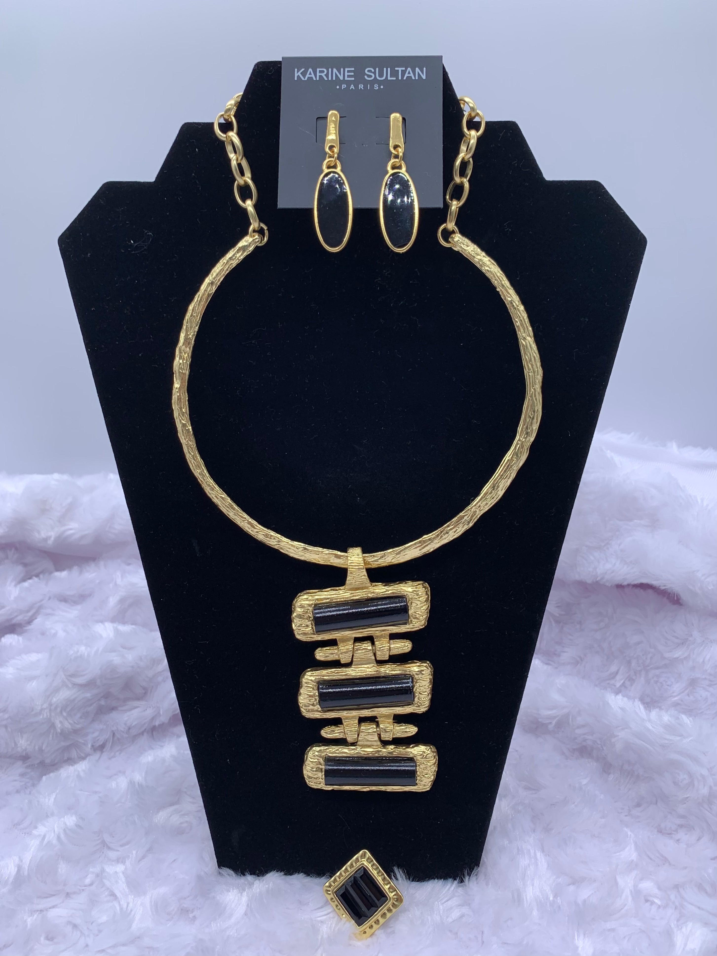 Necklace Set