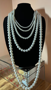 White Necklace 006